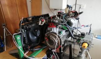 Experimentálna zostava chladiacej sústavy motora automobilu